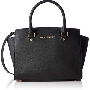 Michael Kors Black Selma Medium Purse